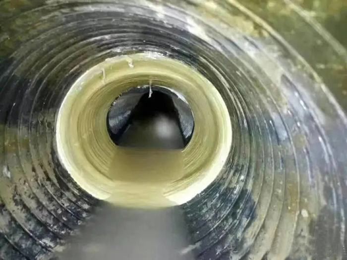 吐鲁番内衬修复法通常适用于哪些类型的断面管道